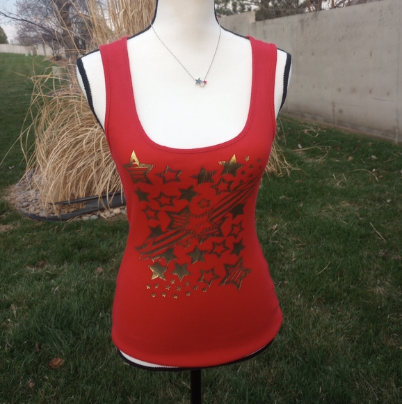 2b bebe Red and Gold Stars 4th of July Tank Top - Picture 1 of 13